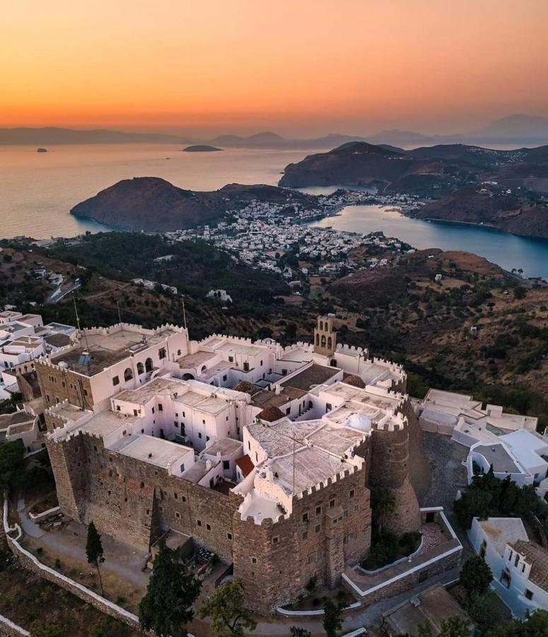Traditional Studio Chora Patmos 外观 照片